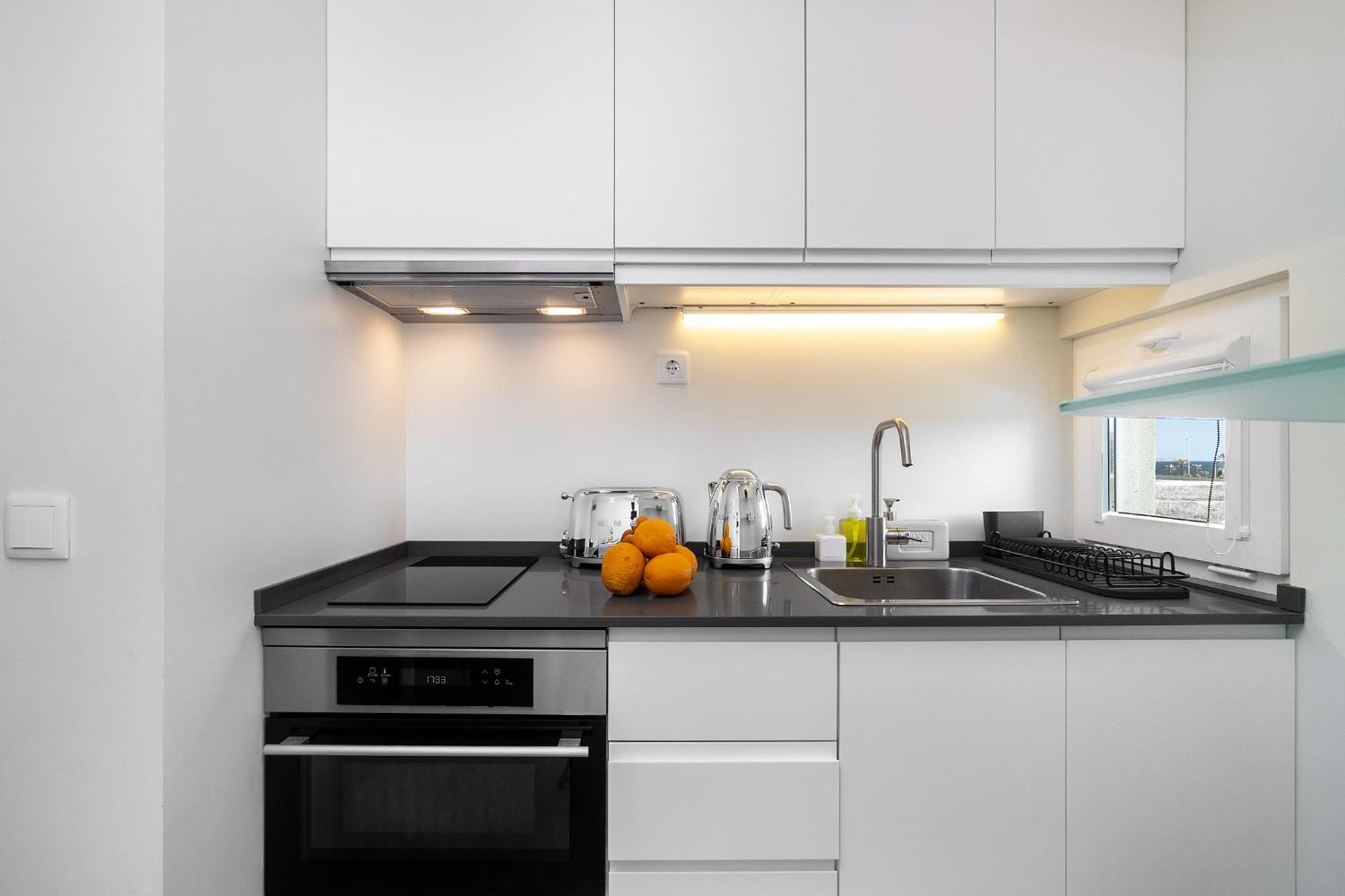 Whome Study & Surf Carcavelos 1-Bed By Beach & Nova Sbe Ngoại thất bức ảnh